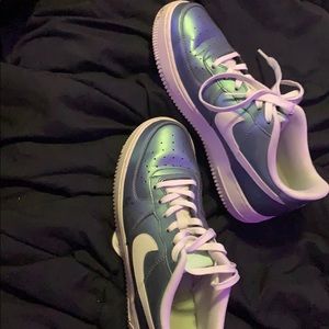 AF1